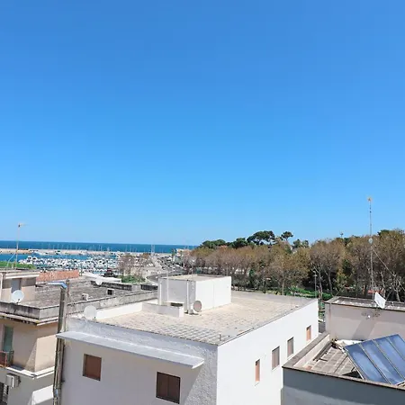 Casa Helena A 8 Posti בית נופש *